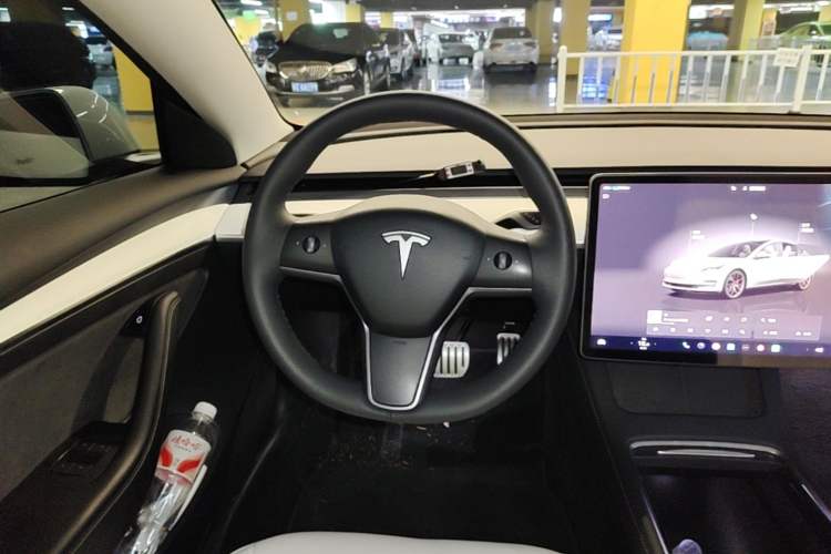 Used Tesla Model 3 2022 Performance High-Performance All-Wheel-Drive Version Steering Wheel