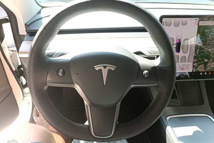 Used Tesla Model 3 2022 Rear-Wheel-Drive Version Steering Wheel