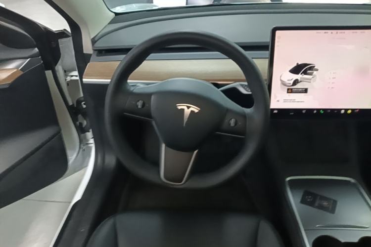Used Tesla Model 3 2022 Rear-Wheel-Drive Version Steering Wheel