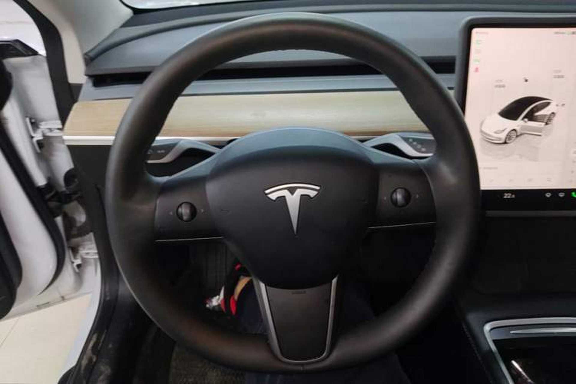 Used Tesla Model 3 2022 Rear-Wheel-Drive Version Steering Wheel