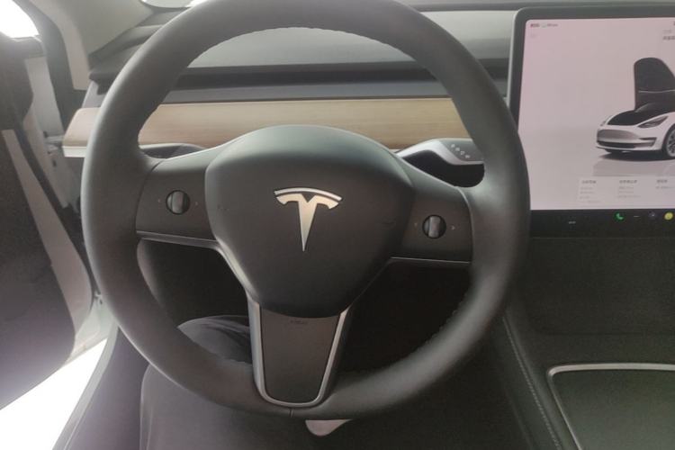Used Tesla Model 3 2022 Rear-Wheel-Drive Version Steering Wheel