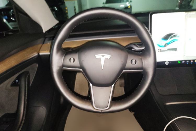 Used Tesla Model 3 2022 Rear-Wheel-Drive Version Steering Wheel