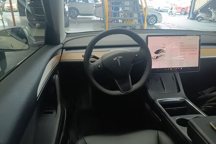 Used Tesla Model 3 2022 Rear-Wheel-Drive Version Steering Wheel