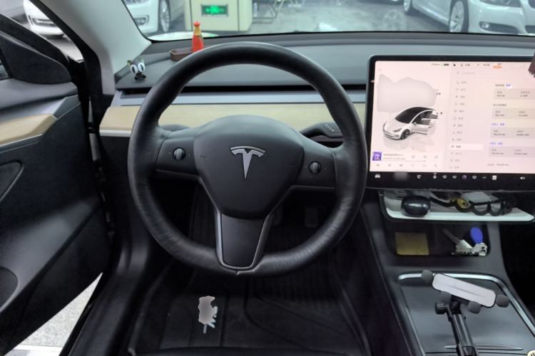 Used Tesla Model 3 2022 Rear-Wheel-Drive Version Steering Wheel