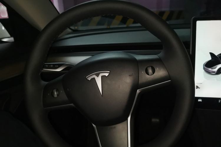 Used Tesla Model 3 2022 Rear-Wheel-Drive Version Steering Wheel