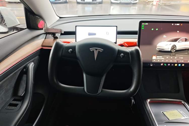 Used Tesla Model 3 2022 Rear-Wheel-Drive Version Steering Wheel