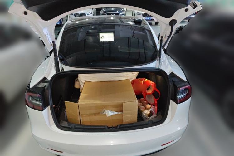 Used Tesla Model 3 2022 Rear-Wheel-Drive Version Trunk