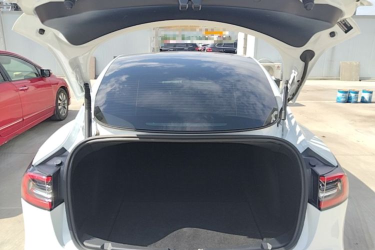 Used Tesla Model 3 2022 Rear-Wheel-Drive Version Trunk