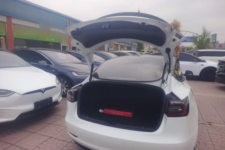 Used Tesla Model 3 2022 Performance High-Performance All-Wheel-Drive Version Trunk