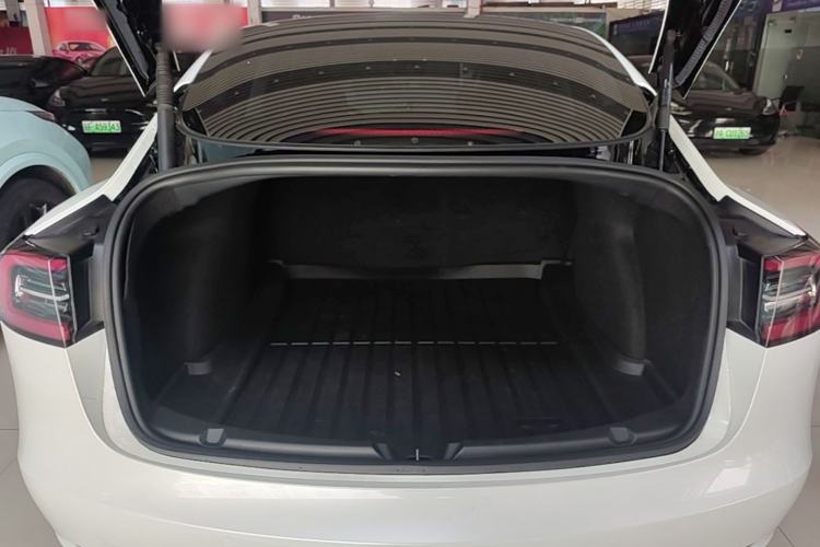 Used Tesla Model 3 2022 Rear-Wheel-Drive Version Trunk