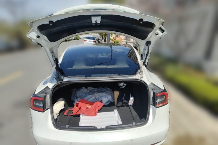 Used Tesla Model 3 2022 Rear-Wheel-Drive Version Trunk