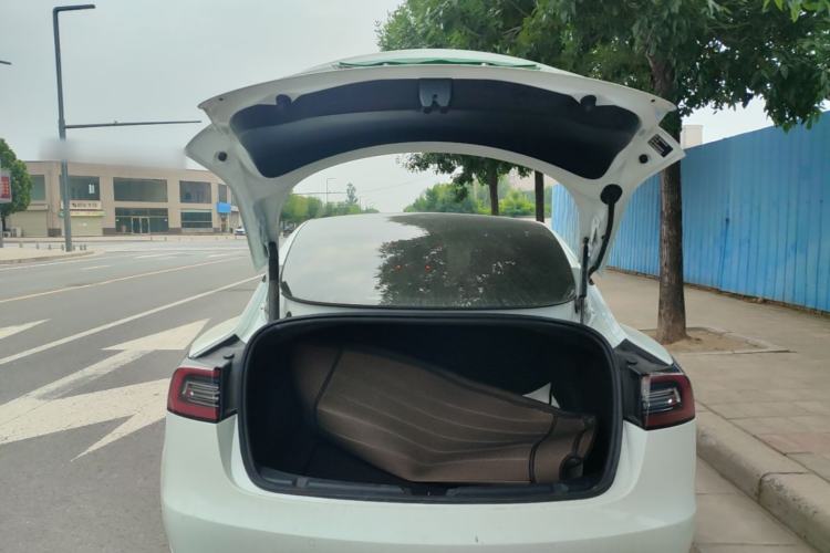Used Tesla Model 3 2022 Rear-Wheel-Drive Version Trunk