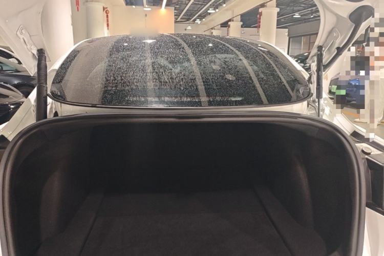 Used Tesla Model 3 2022 Rear-Wheel-Drive Version Trunk