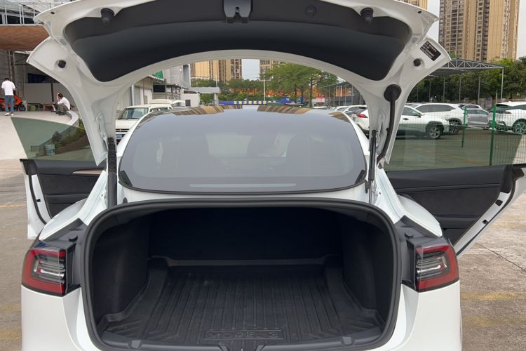 Used Tesla Model 3 2022 Rear-Wheel-Drive Version Trunk