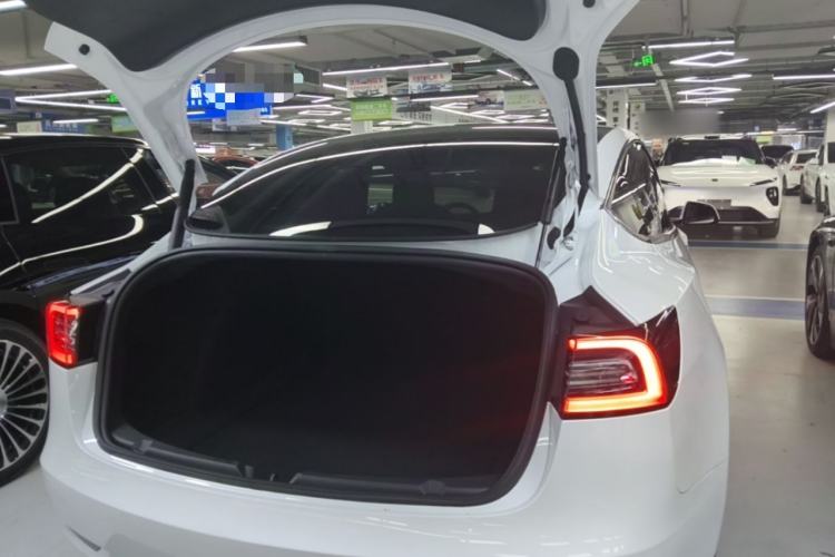 Used Tesla Model 3 2022 Rear-Wheel-Drive Version Trunk