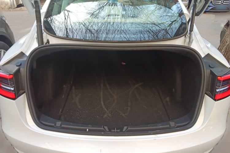 Used Tesla Model 3 2022 Performance High-Performance All-Wheel-Drive Version Trunk