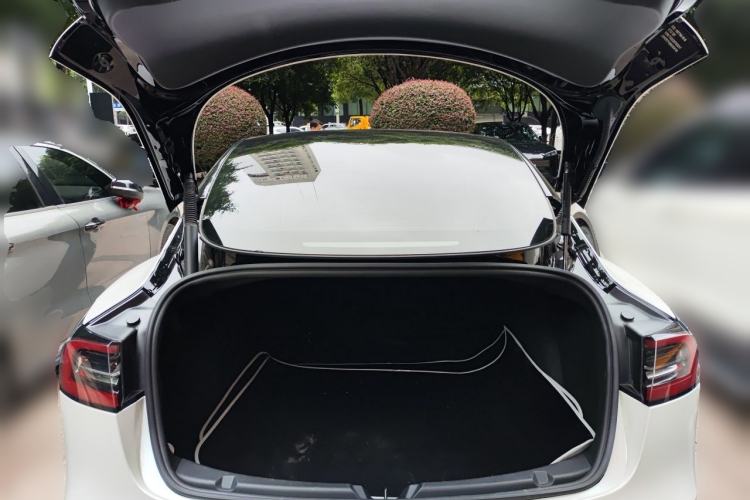 Used Tesla Model 3 2022 Rear-Wheel-Drive Version Trunk