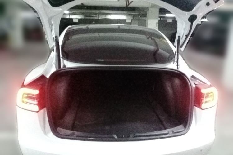 Used Tesla Model 3 2022 Performance High-Performance All-Wheel-Drive Version Trunk