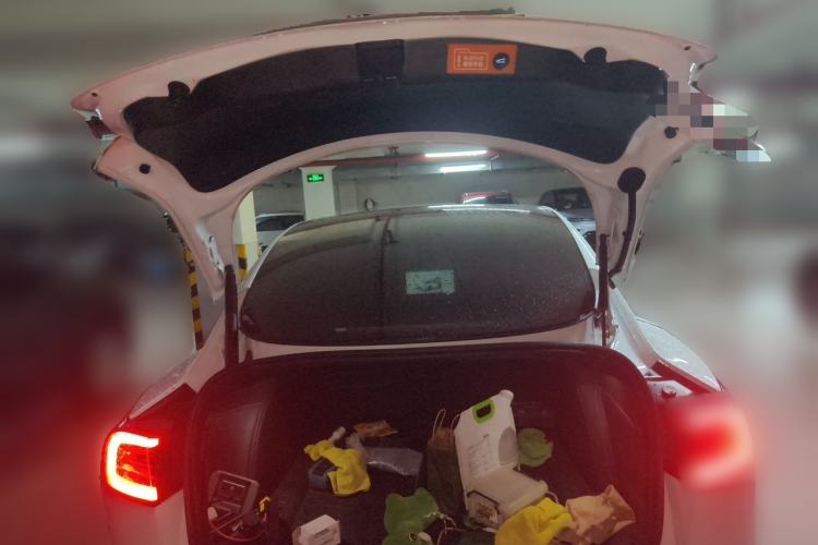 Used Tesla Model 3 2022 Rear-Wheel-Drive Version Trunk