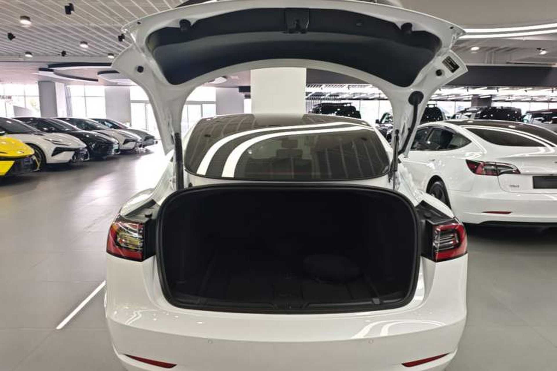Used Tesla Model 3 2022 Performance High-Performance All-Wheel-Drive Version Trunk