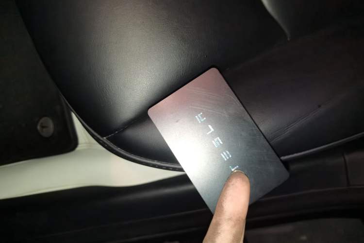 Used Tesla Model 3 2022 Rear-Wheel-Drive Version Vehicle Key