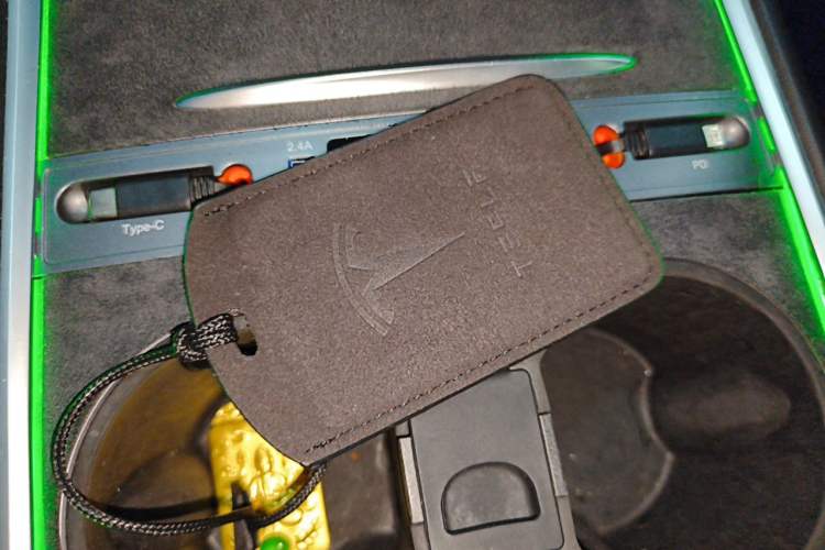 Used Tesla Model 3 2022 Rear-Wheel-Drive Version Vehicle Key