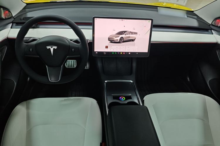 Used Tesla Model 3 2022 Rear-Wheel-Drive Version Center Console