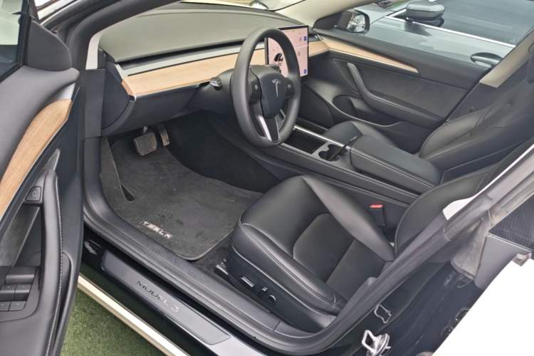Used Tesla Model 3 2022 Rear-Wheel-Drive Version Driver Seat