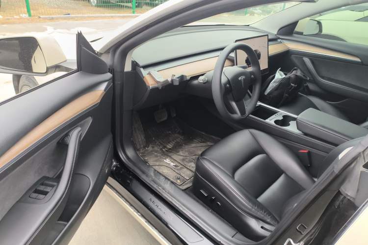 Used Tesla Model 3 2022 Rear-Wheel-Drive Version Driver Seat