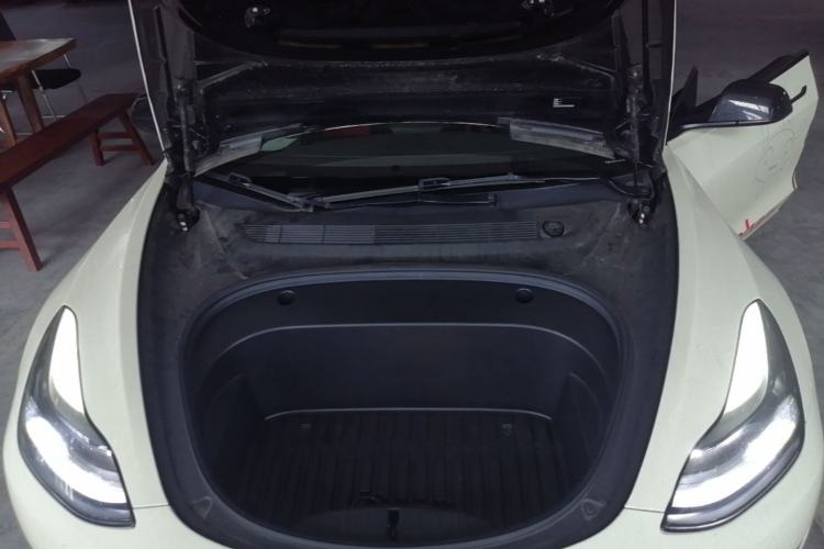Used Tesla Model 3 2022 Rear-Wheel-Drive Version Engine Bay