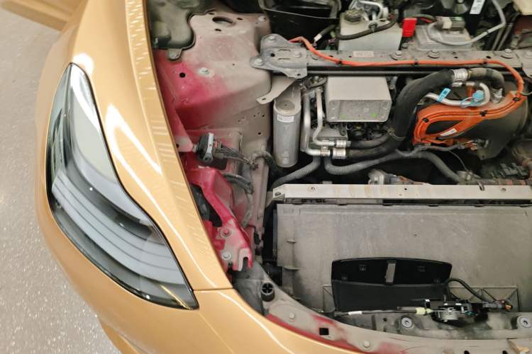 Used Tesla Model 3 2022 Rear-Wheel-Drive Version Engine Bay Right