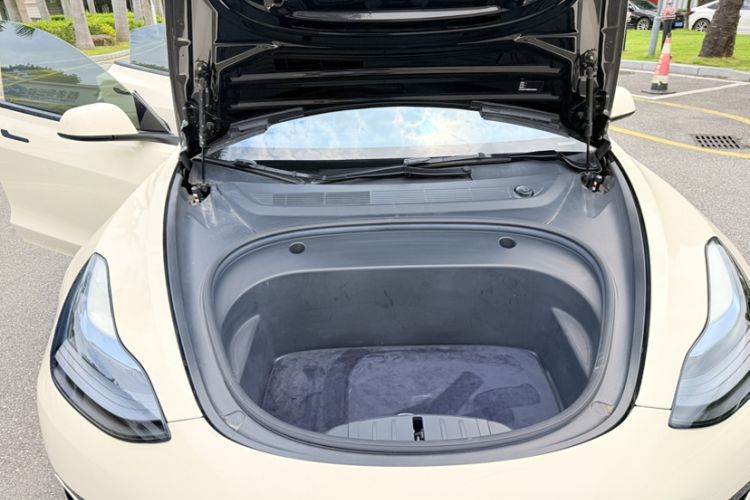 Used Tesla Model 3 2022 Rear-Wheel-Drive Version Engine Bay
