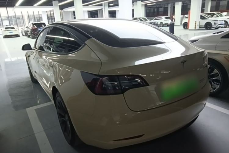 Used Tesla Model 3 2022 Rear-Wheel-Drive Version Exterior 2