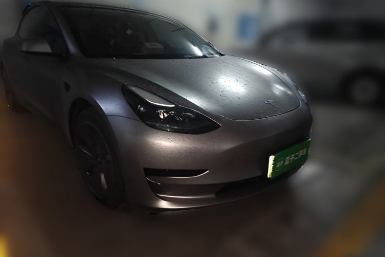 Used Tesla Model 3 2022 Rear-Wheel-Drive Version Front Right 45 Deg