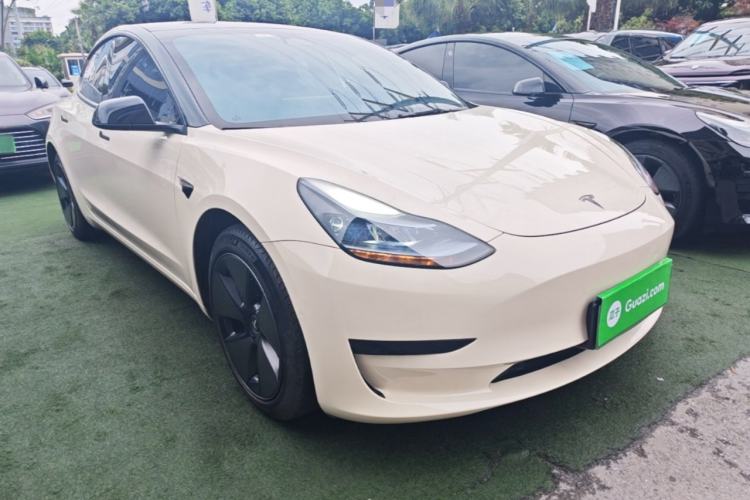 Used Tesla Model 3 2022 Rear-Wheel-Drive Version Front Right 45 Deg