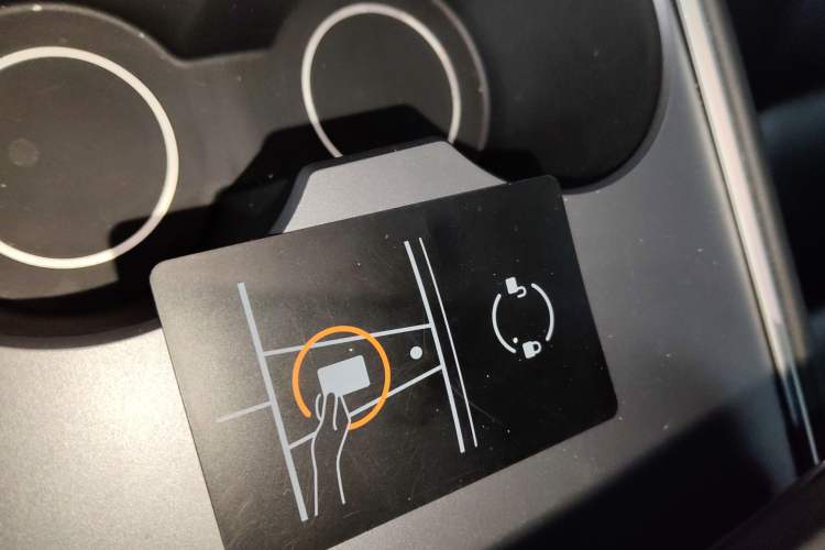 Used Tesla Model 3 2022 Rear-Wheel-Drive Version Interior 1