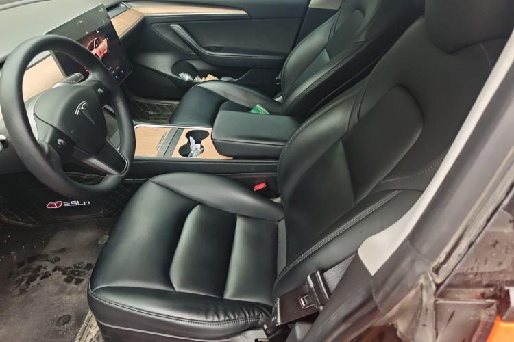 Used Tesla Model 3 2022 Rear-Wheel-Drive Version Left Front Seat