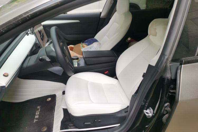 Used Tesla Model 3 2022 Rear-Wheel-Drive Version Left Front Seat