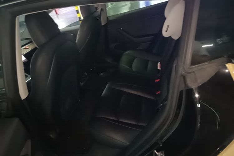 Used Tesla Model 3 2022 Rear-Wheel-Drive Version Left Rear Seat