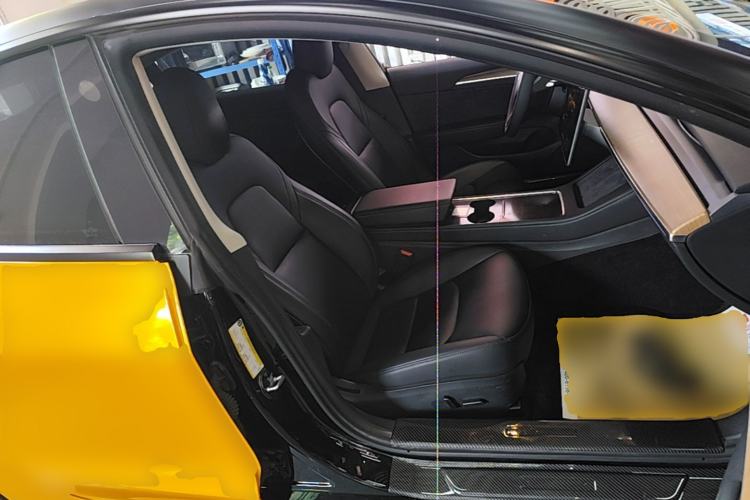 Used Tesla Model 3 2022 Rear-Wheel-Drive Version Right Front Seat
