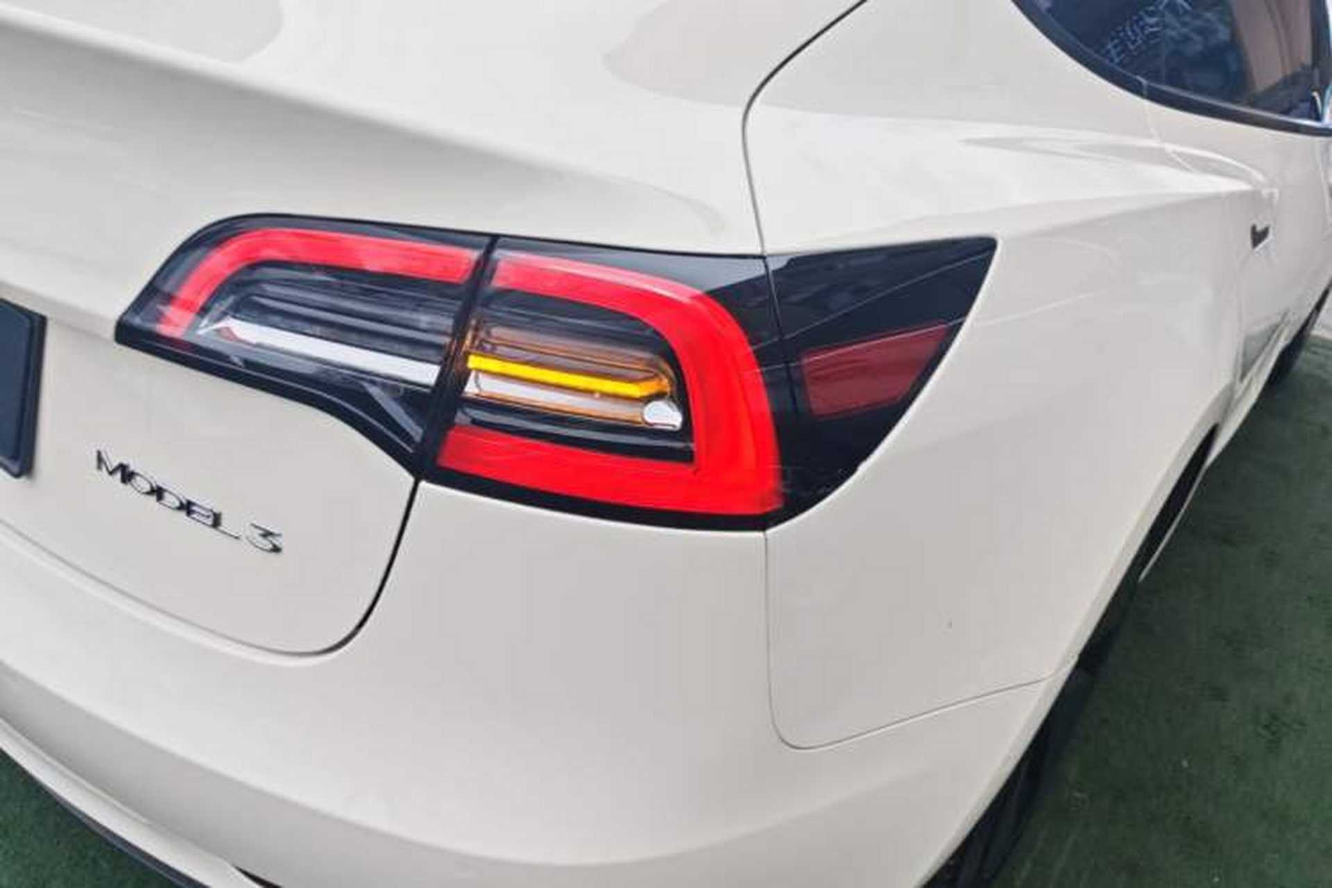 Used Tesla Model 3 2022 Rear-Wheel-Drive Version Right Rear Taillight