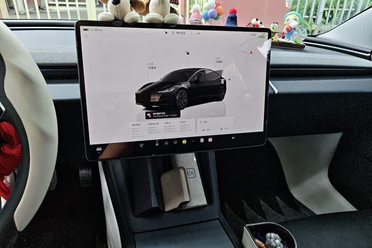 Used Tesla Model 3 2023 Rear-Wheel-Drive Version Audio And AC Panel