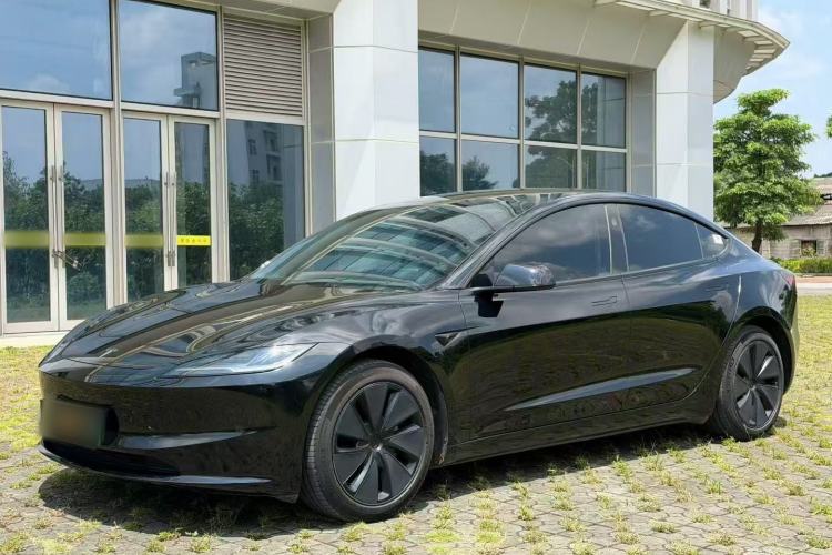Tesla Model 3 2023 Rear-Wheel-Drive Version