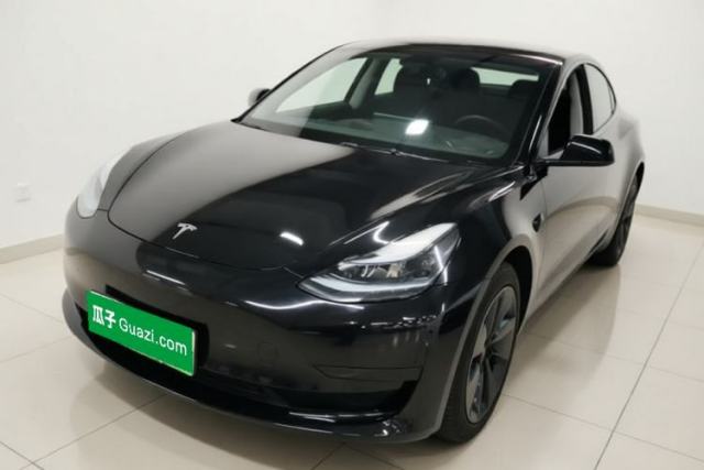 Tesla Model 3 2023 Rear-Wheel-Drive Version usado