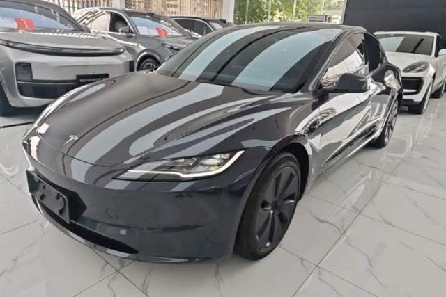 Used Tesla Model 3 2023 Rear-Wheel-Drive Version