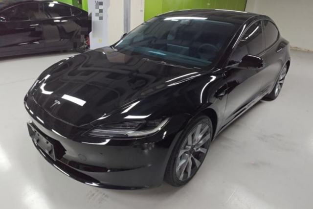 Used Tesla Model 3 2023 Rear-Wheel-Drive Version