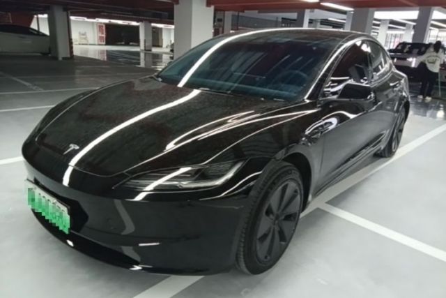Used Tesla Model 3 2023 Rear-Wheel-Drive Version