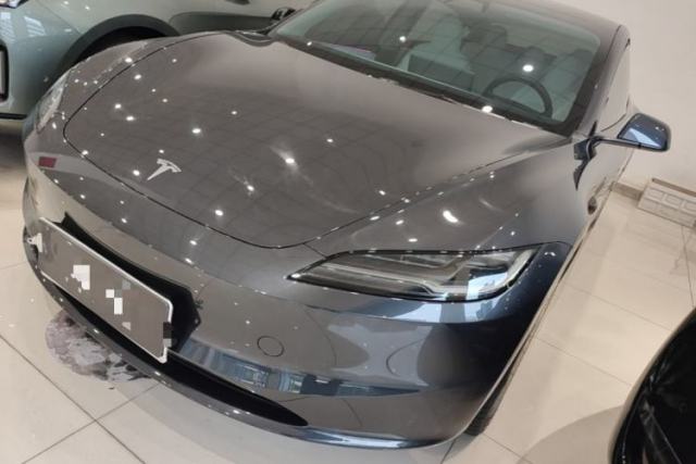 Used Tesla Model 3 2023 Rear-Wheel-Drive Version