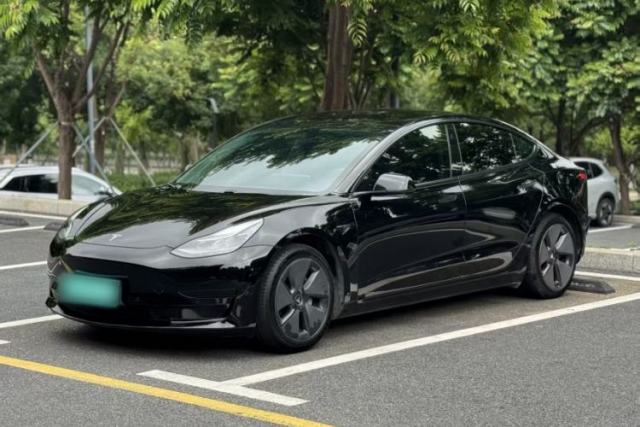 Used Tesla Model 3 2023 Rear-Wheel-Drive Version
