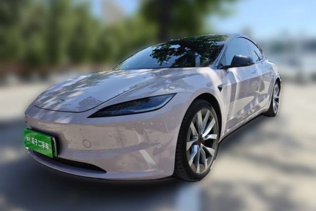 Used Tesla Model 3 2023 Long-Range All-Wheel-Drive Version